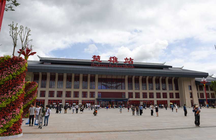 武漢到楚雄州物流專線-武漢至楚雄州貨運公司